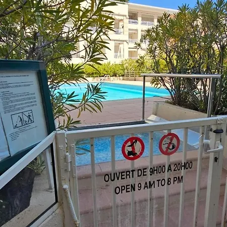アパート Golfe Juan Bord De - Parking & Piscine ヴァロリス