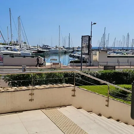 Golfe Juan Bord De - Parking & Piscine アパート ヴァロリス